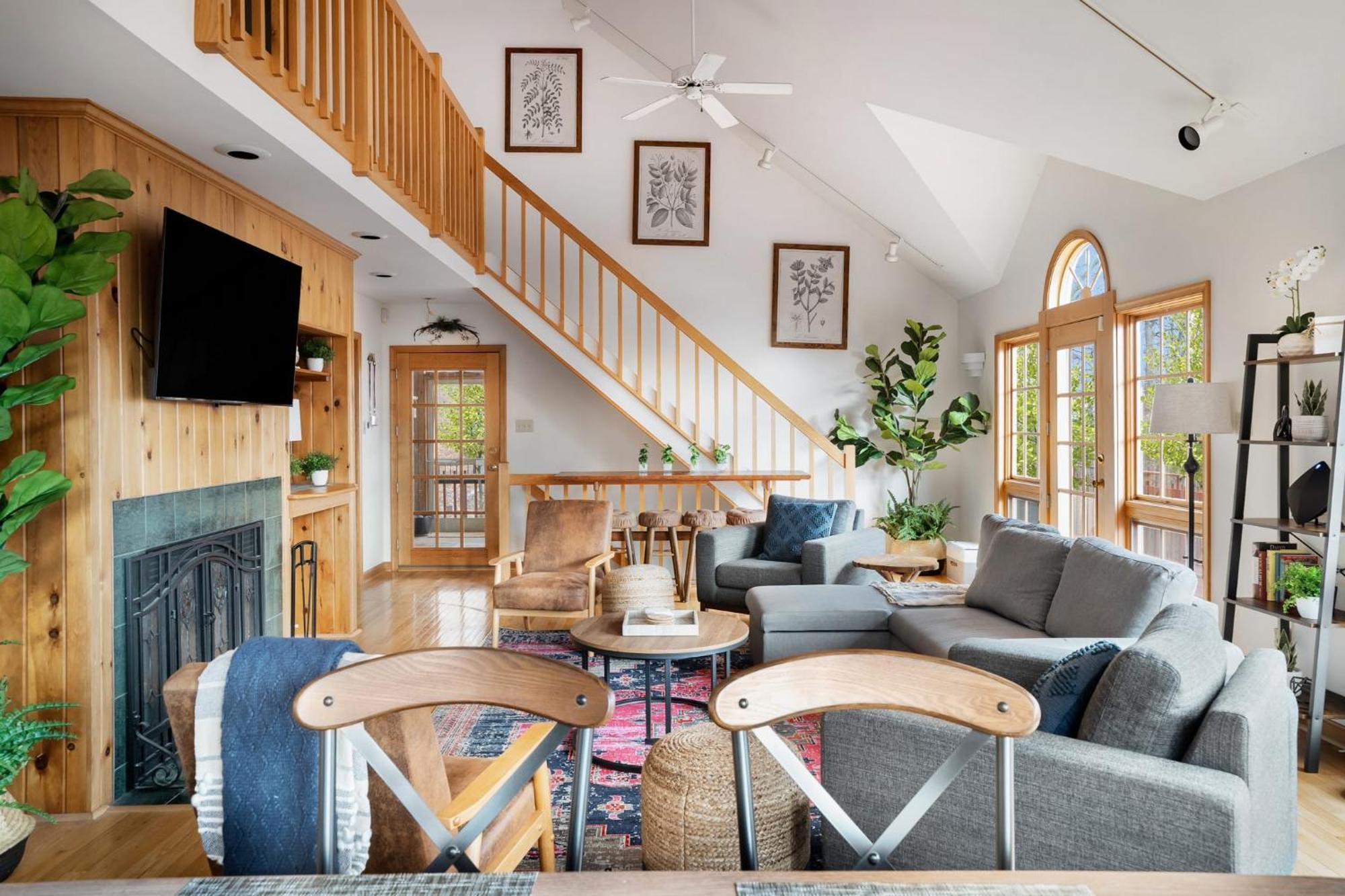Modern Retreat W Hot Tub, Deck & Resort Amenities Berkeley Springs Kültér fotó